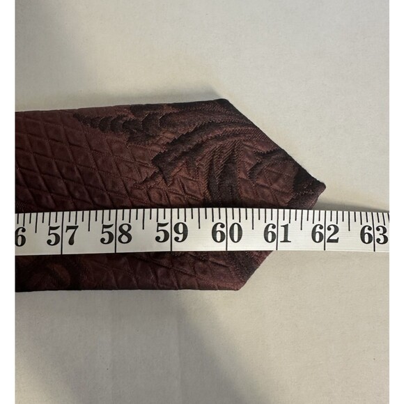 GIANNI VERSACE Men's 100% Silk Necktie Luxury Designer Burgundy Italy 3-6/8Wx62L - Picture 10 of 10